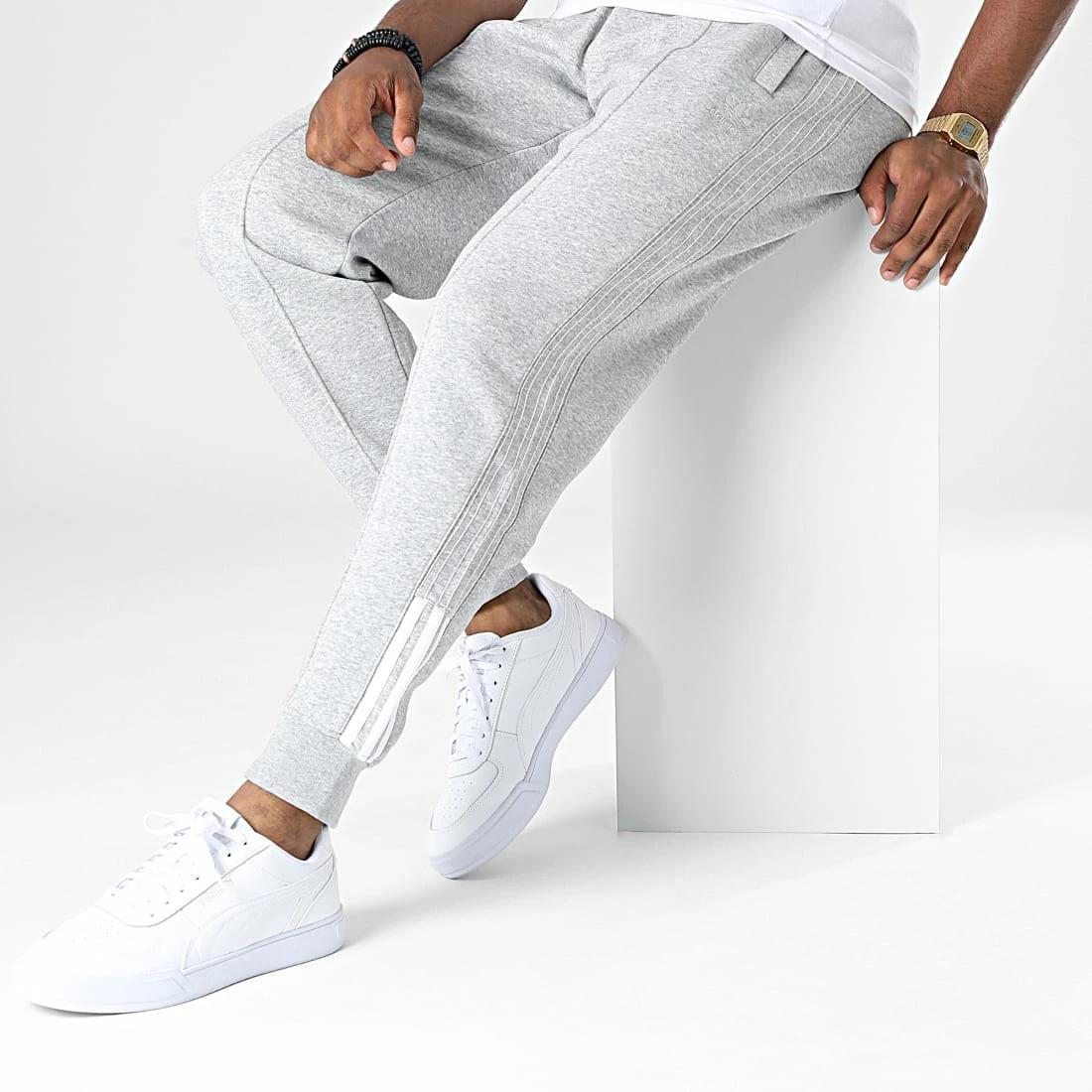 Promo 🔥 Pantalon Jogging ABandes SST HI2997 Gris Chiné de Adidas Originals 🥰 5 Promo 🔥 Pantalon Jogging ABandes SST HI2997 Gris Chiné de Adidas Originals 🥰 – Image 3