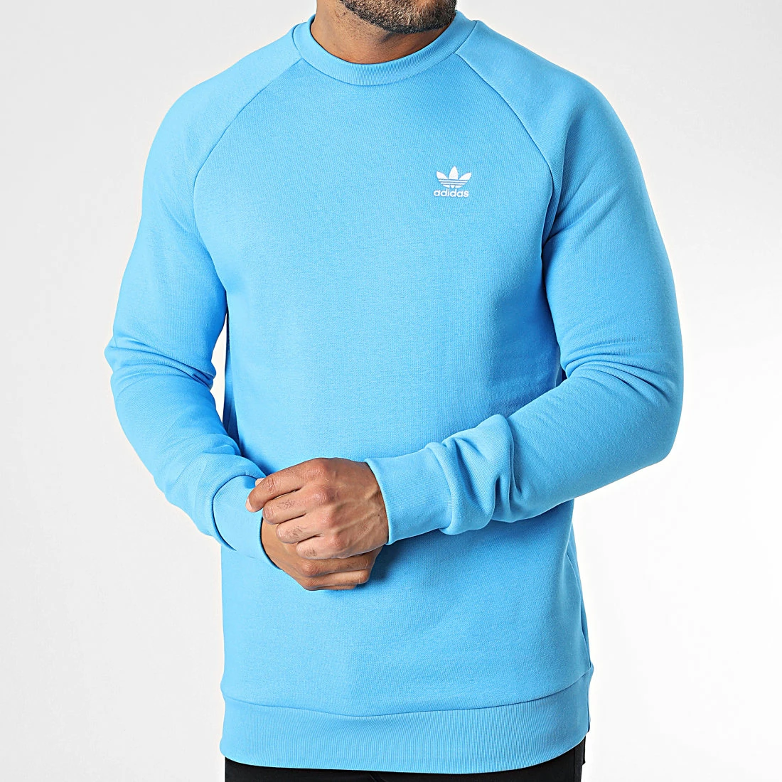 Tout neuf 😉 Sweat Crewneck HJ7992 Bleu de Adidas Originals 💯 3 Tout neuf 😉 Sweat Crewneck HJ7992 Bleu de Adidas Originals 💯
