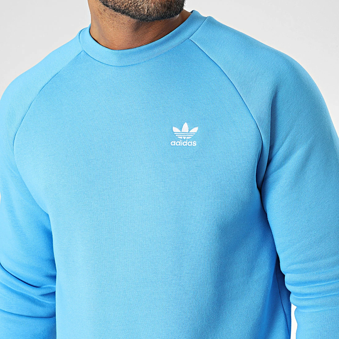 Tout neuf 😉 Sweat Crewneck HJ7992 Bleu de Adidas Originals 💯 4 Tout neuf 😉 Sweat Crewneck HJ7992 Bleu de Adidas Originals 💯 – Image 2