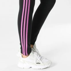 Vente flash 😍 Legging Femme A Bandes 3 Stripes HK9681 Noir de Adidas Performance 😉 -Pas Cher adidas Magasin adidas 339393 HK9681 20221110T142858 04