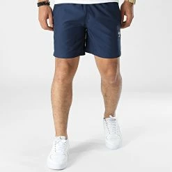 Offres 🛒 Short De Bain A Bandes HK7328 Bleu Marine de Adidas Originals 🎁 -Pas Cher adidas Magasin adidas 340448 HK7328 20221017T151834 03