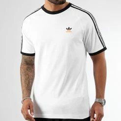 Meilleur prix ⭐ Tee 👚 Shirt A Bandes HK7420 Blanc de Adidas Originals ❤️ 9 Meilleur prix ⭐ Tee 👚 Shirt A Bandes HK7420 Blanc de Adidas Originals ❤️ -Pas Cher adidas Magasin adidas 340525 HK7420 20220929T160259 03