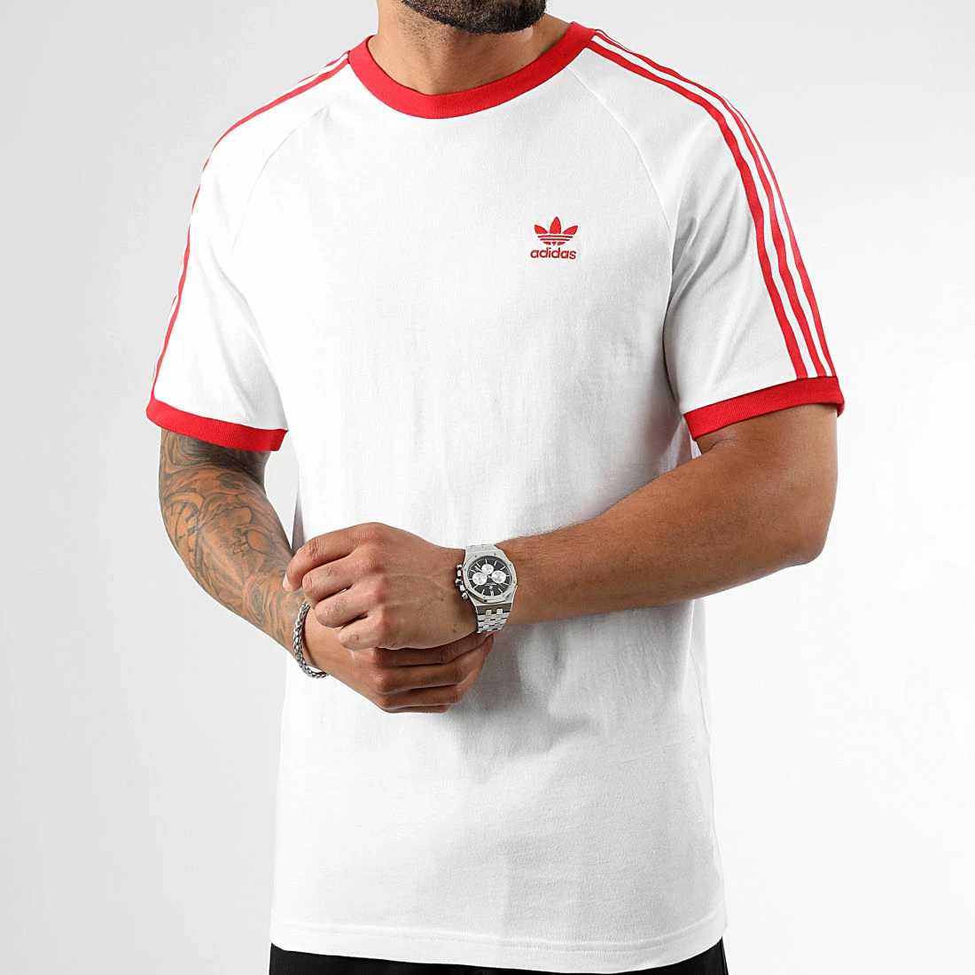 Acheter 😍 Tee 👕 Shirt A Bandes HS8944 Blanc Rouge de Adidas Originals 🥰 5 Acheter 😍 Tee 👕 Shirt A Bandes HS8944 Blanc Rouge de Adidas Originals 🥰 – Image 3