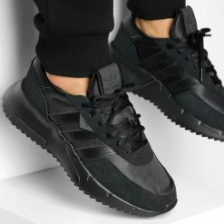 Tout neuf 🥰 Baskets Retropy F2 Core Black Grey de Adidas Performance 😀