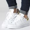 Vente flash 🎉 Baskets Femme Stan Smith GY9385 Footwear White Olive Magic Beige de Adidas Originals 🎁 1 Vente flash 🎉 Baskets Femme Stan Smith GY9385 Footwear White Olive Magic Beige de Adidas Originals 🎁 -Pas Cher adidas Magasin adidas 340858 GY9385 20221028T120059 01