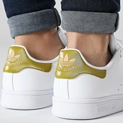 Vente flash 🎉 Baskets Femme Stan Smith GY9385 Footwear White Olive Magic Beige de Adidas Originals 🎁 8 Vente flash 🎉 Baskets Femme Stan Smith GY9385 Footwear White Olive Magic Beige de Adidas Originals 🎁 -Pas Cher adidas Magasin adidas 340858 GY9385 20221028T120101 02