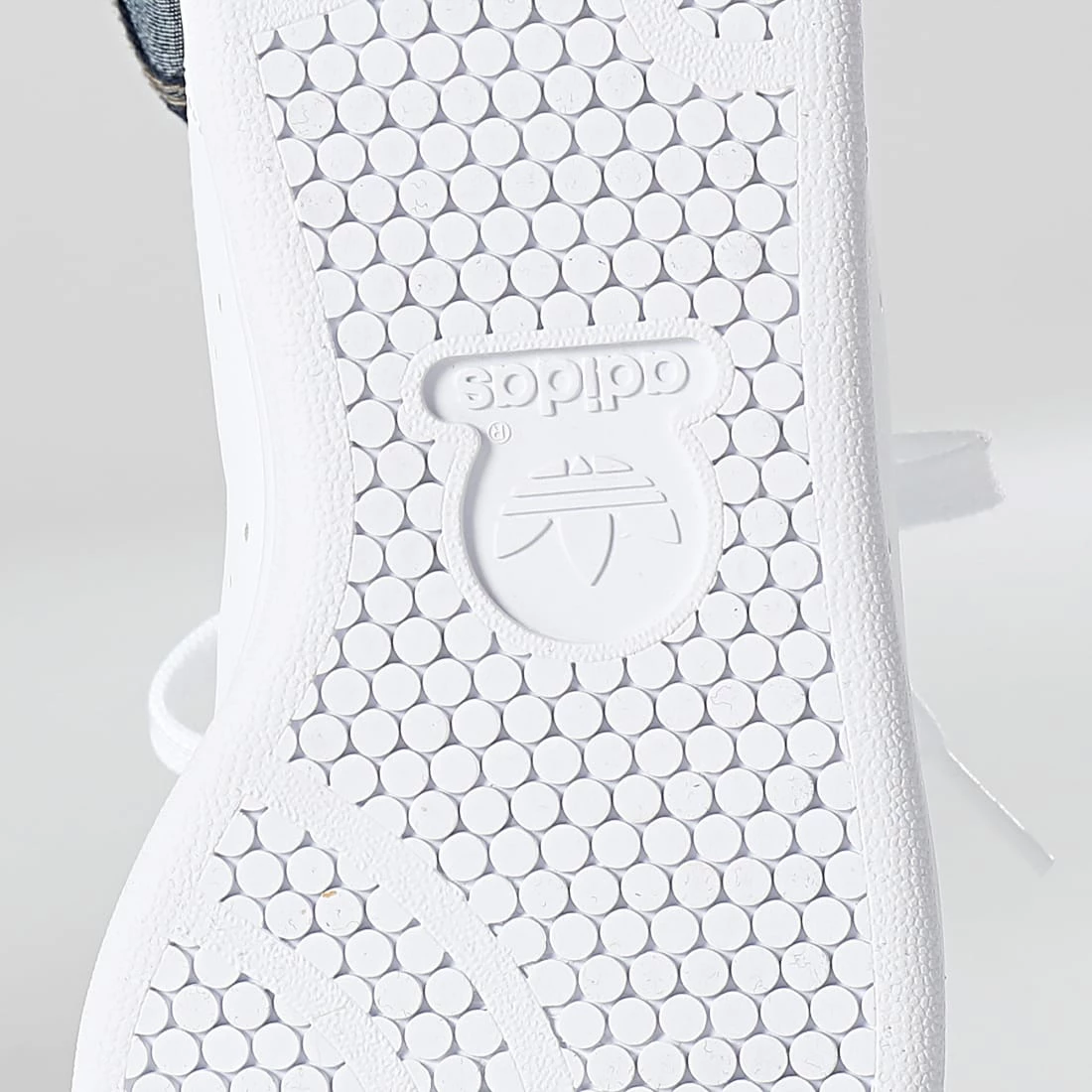 Vente flash 🎉 Baskets Femme Stan Smith GY9385 Footwear White Olive Magic Beige de Adidas Originals 🎁 7 Vente flash 🎉 Baskets Femme Stan Smith GY9385 Footwear White Olive Magic Beige de Adidas Originals 🎁 – Image 5