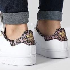 Promo 😉 Baskets Femme Stan Smith GY9543 Footwear White Wild Brown Gold Metallic de Adidas Originals 🥰 -Pas Cher adidas Magasin adidas 340860 GY9543 20221028T120040 02