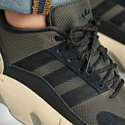 Grosses soldes 👍 Baskets ZX 22 Boost GX7006 Shadow Olive Shadow Green Beam Orange de Adidas Originals 🤩 -Pas Cher adidas Magasin adidas 340867 GX7006 20221005T135019 02