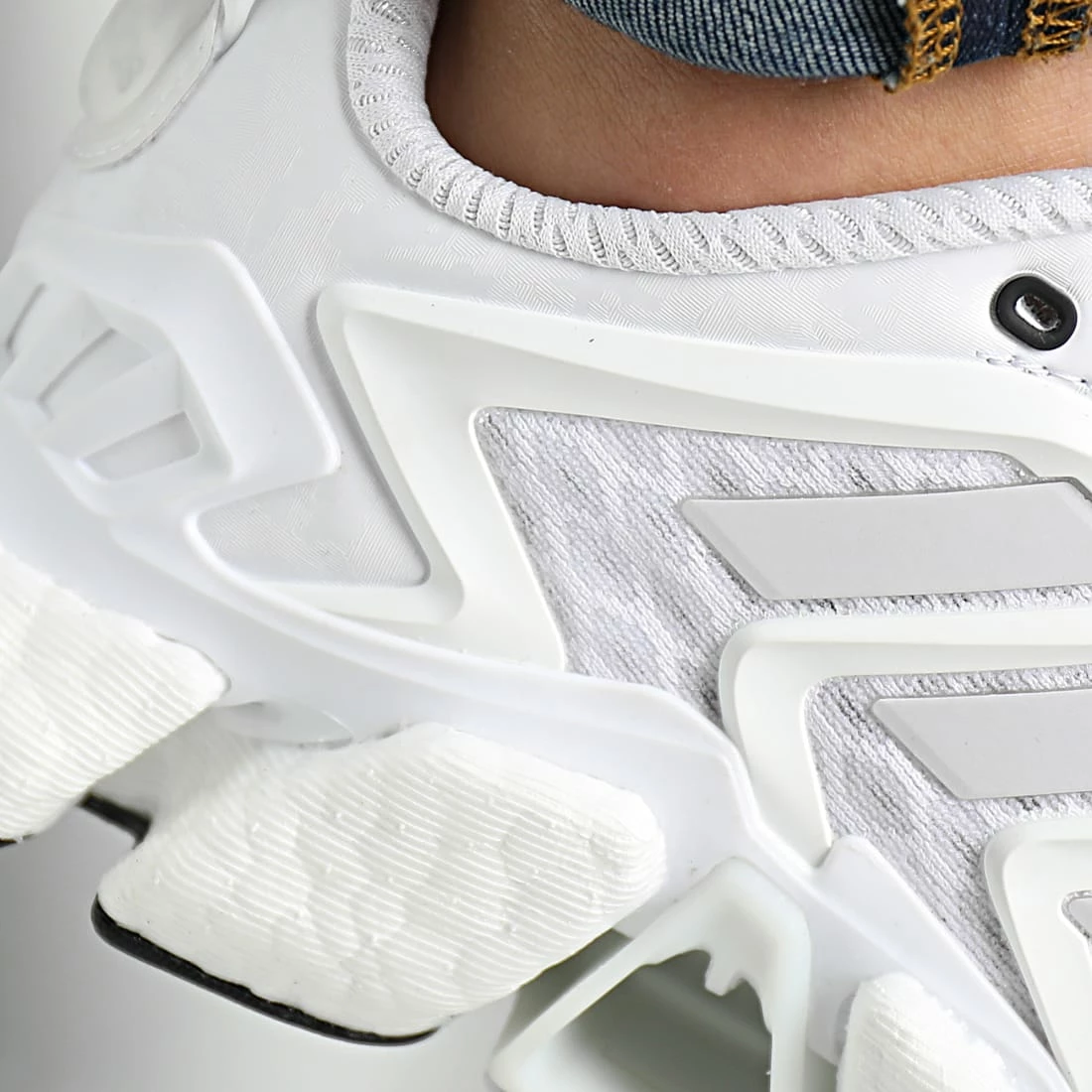 Remise 🎉 Baskets Climacool Boost GY2378 Cloud White Core Black de Adidas Performance 😉 4 Remise 🎉 Baskets Climacool Boost GY2378 Cloud White Core Black de Adidas Performance 😉 – Image 2