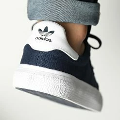 Remise ❤️ Baskets 3MC B22707 Collegiate Navy Cloud White de Adidas Originals ⭐ 10 Remise ❤️ Baskets 3MC B22707 Collegiate Navy Cloud White de Adidas Originals ⭐ -Pas Cher adidas Magasin adidas 341808 B22707 20221020T152040 04
