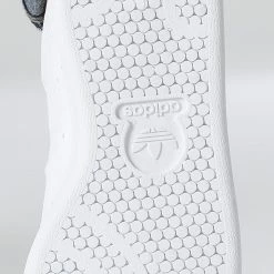 Meilleure vente 🤩 Baskets Femme Superstar GY4255 Footwear White Grey Two Silver Metallic de Adidas Originals ❤️ -Pas Cher adidas Magasin adidas 343290 GY4255 20221028T120221 05