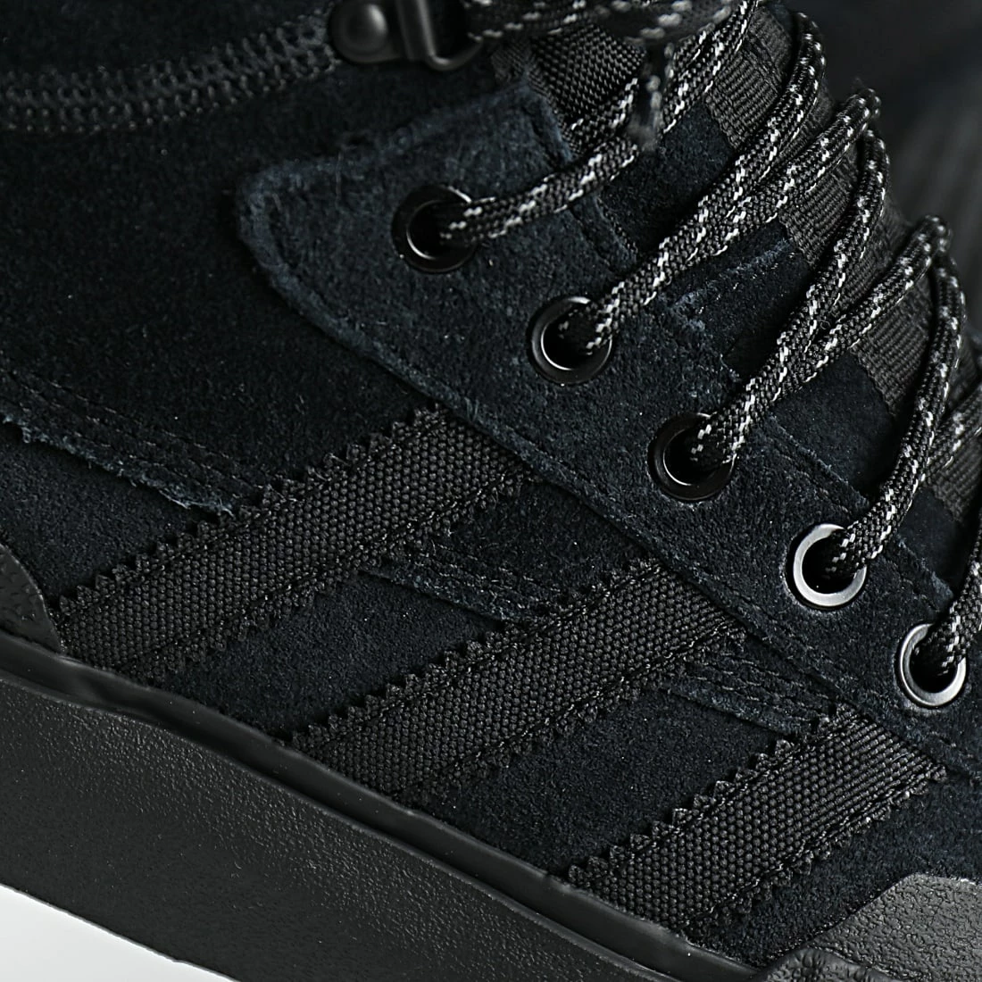 Acheter ❤️ Baskets Akando ATR FV5130 Core Black Dark Grey de Adidas Originals 👏 4 Acheter ❤️ Baskets Akando ATR FV5130 Core Black Dark Grey de Adidas Originals 👏 – Image 2