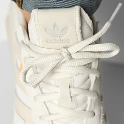 De gros 👍 Baskets Retropy F2 GW9367 Aluminium Metallic Grey de Adidas Originals 🔔 9 De gros 👍 Baskets Retropy F2 GW9367 Aluminium Metallic Grey de Adidas Originals 🔔 -Pas Cher adidas Magasin adidas 345249 GW9367 20221102T142303 03