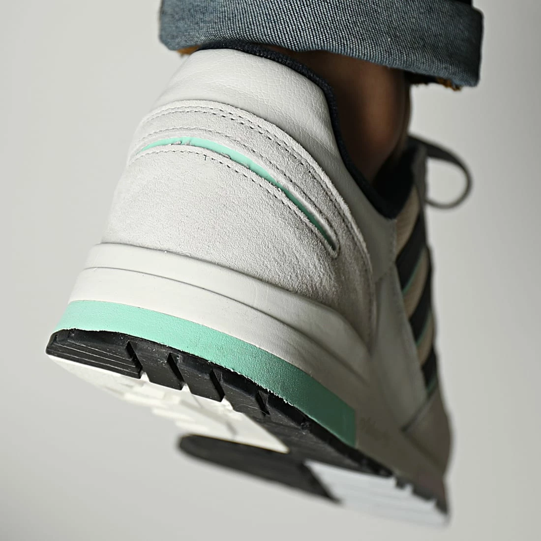 Nouveau 🎉 Baskets ZX 420 GX4640 Ecru Tint Crystal White Almond Pink de Adidas Originals 🧨 6 Nouveau 🎉 Baskets ZX 420 GX4640 Ecru Tint Crystal White Almond Pink de Adidas Originals 🧨 – Image 4