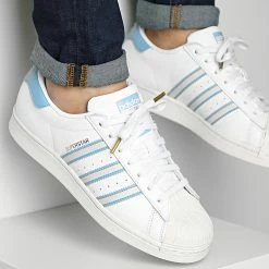 Offres ⌛ Baskets Superstar GX9876 Cloud White Off White Light Blue de Adidas Originals 🎁