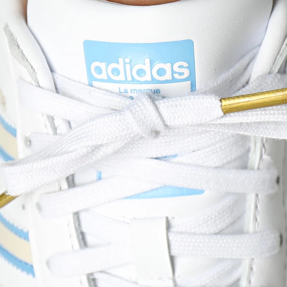 Offres ⌛ Baskets Superstar GX9876 Cloud White Off White Light Blue de Adidas Originals 🎁 5 Offres ⌛ Baskets Superstar GX9876 Cloud White Off White Light Blue de Adidas Originals 🎁 – Image 3