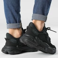 Tout neuf 👍 Baskets Femme Ozweego GY9425 Core Black Silver Metallic de Adidas Originals 🔥 -Pas Cher adidas Magasin adidas 346327 GY9425 20221103T153118 04