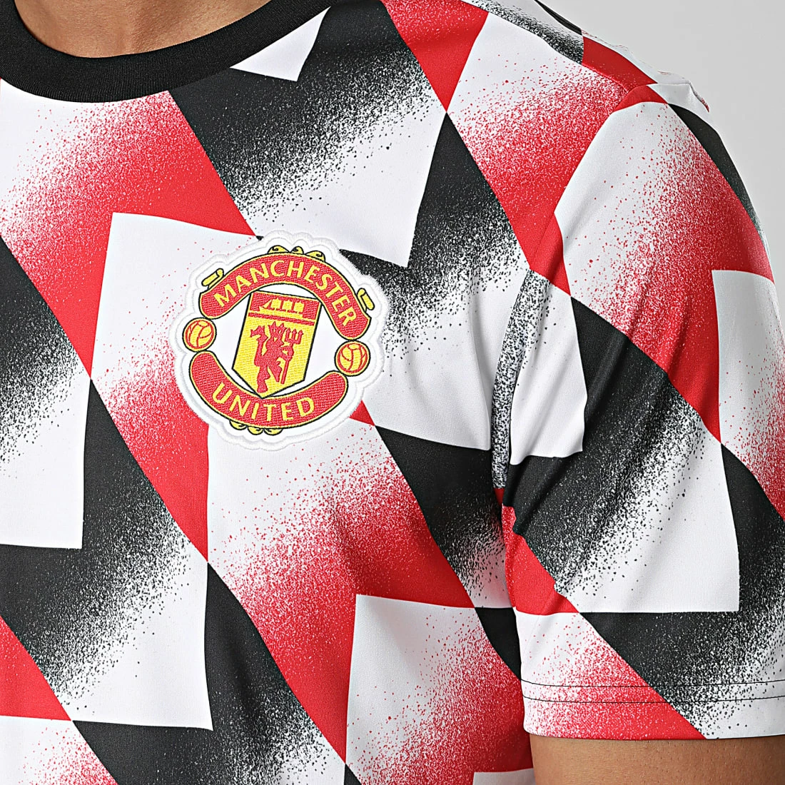 Le moins cher ✔️ Tee 👕 Shirt Training H56682 Manchester United Blanc Rouge de Adidas Performance 🥰 4 Le moins cher ✔️ Tee 👕 Shirt Training H56682 Manchester United Blanc Rouge de Adidas Performance 🥰 – Image 2