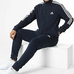 Grosses soldes 🥰 Ensemble De Survetement A Bandes 3 Stripes GK9977 Bleu Mariné de Adidas Performance 🤩