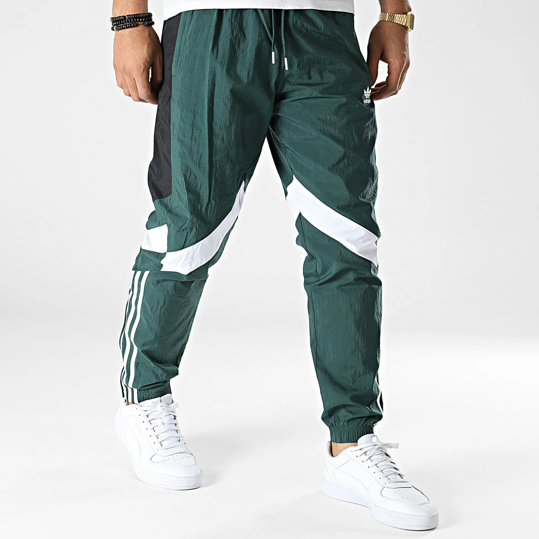 Remise 🎉 Pantalon Jogging A Bandes HK7324 Vert de Adidas Originals 🔥 7 Remise 🎉 Pantalon Jogging A Bandes HK7324 Vert de Adidas Originals 🔥 – Image 5