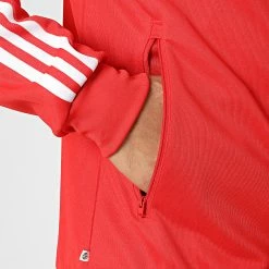 Coupon 🔥 Veste Zippée A Bandes HK7363 Rouge de Adidas Originals 🌟 -Pas Cher adidas Magasin adidas 347299 HK7363 20221110T154657 06