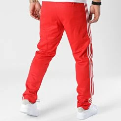 Remise 👏 Pantalon Jogging A Bandes HK7373 Rouge de Adidas Originals 🔔 13 Remise 👏 Pantalon Jogging A Bandes HK7373 Rouge de Adidas Originals 🔔 -Pas Cher adidas Magasin adidas 348859 HK7373 20221128T135608 06